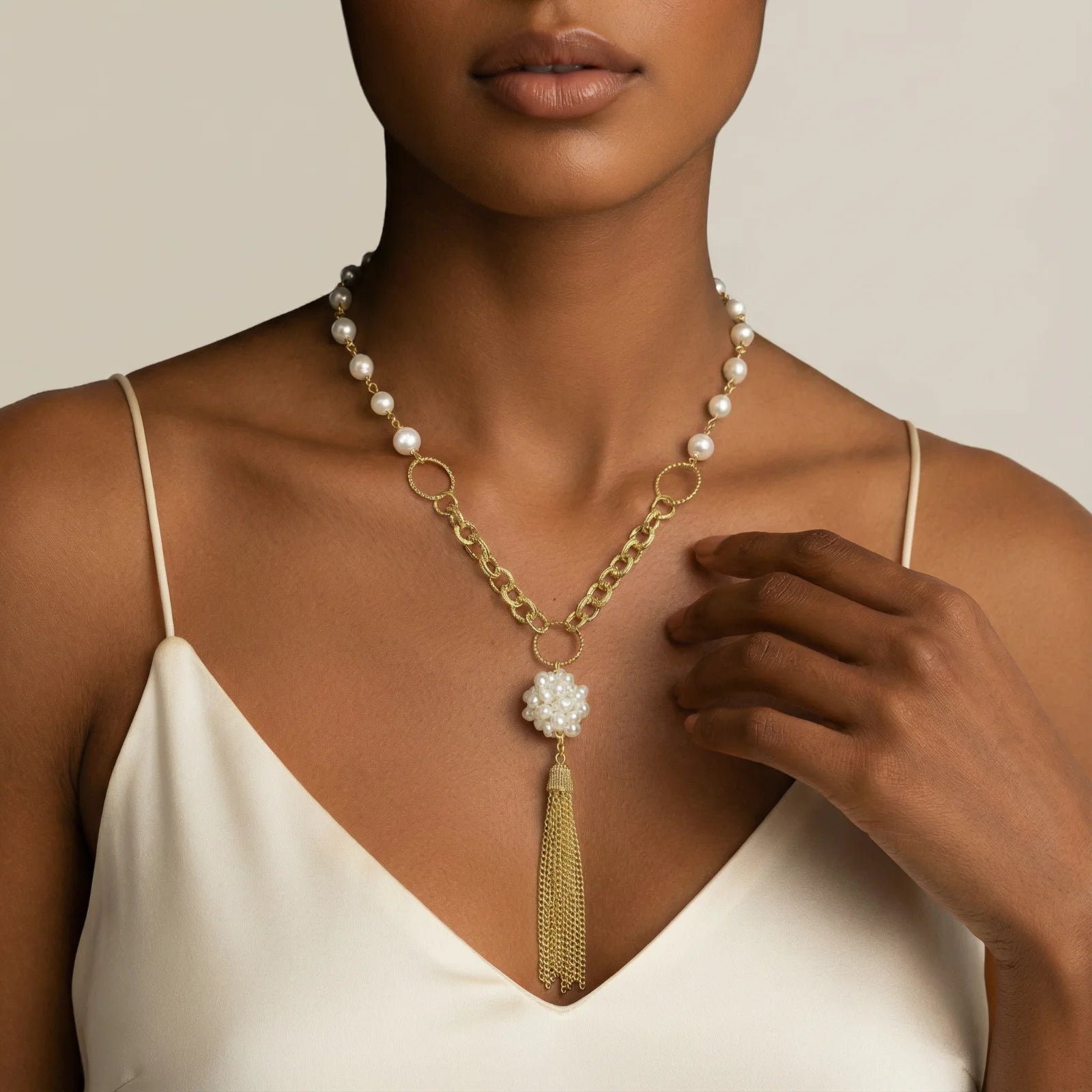 Collier Rêves à Pompon de Perle