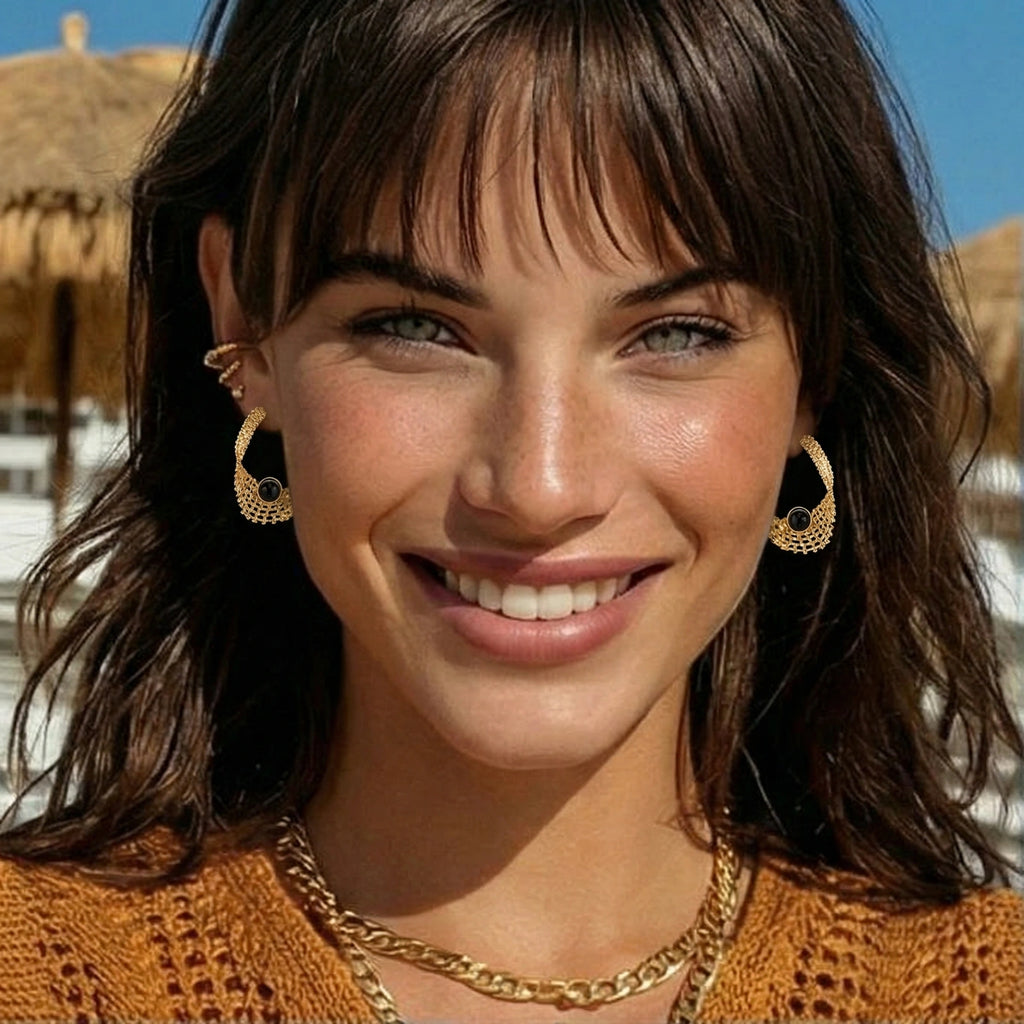 Boucles d'oreilles en maille sculpturale